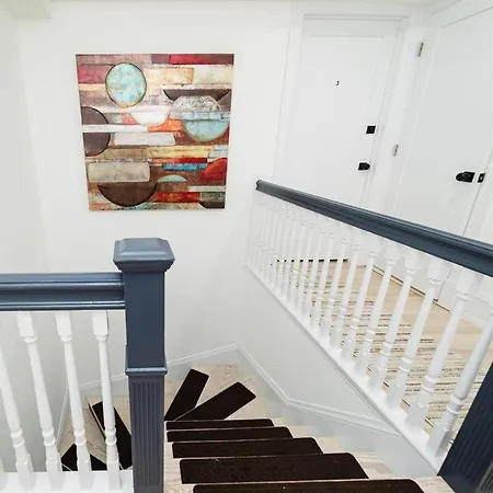 76-2 New 5br Townhouse Near Ashmont Station Apartment