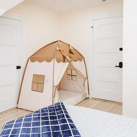 Apartment 76-2 New 5br Townhouse Near Ashmont Station