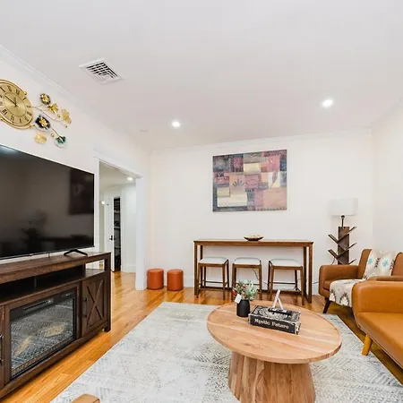 76-2 New 5br Townhouse Near Ashmont Station