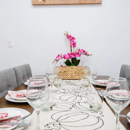 Apartment 76 Carruth - 4br Cozy And Lovely Boston