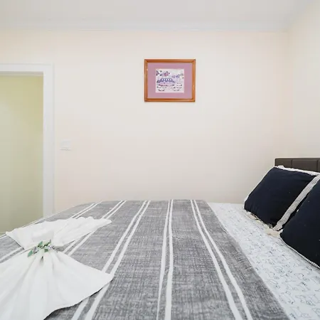 76 Carruth - 4br Cozy And Lovely *