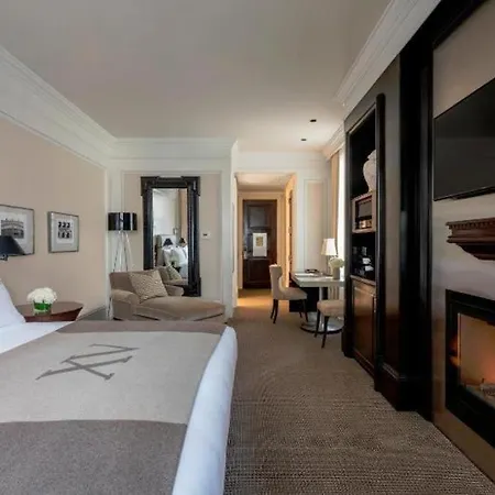 Fifteen Beacon 5* Boston