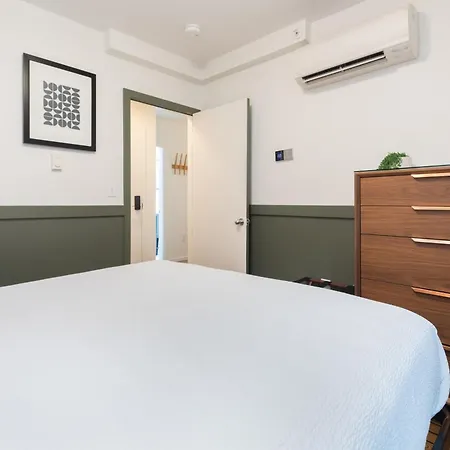 304 Newbury Street By Thatch Aparthotel 4*
