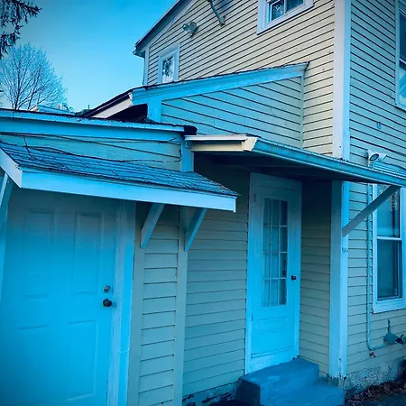 Quiet Two Bedroom In Convenient Location Apartment Boston