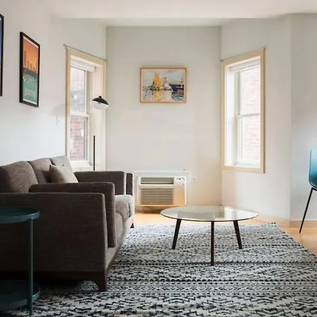 Apartment Close To Longwood Medical Boston