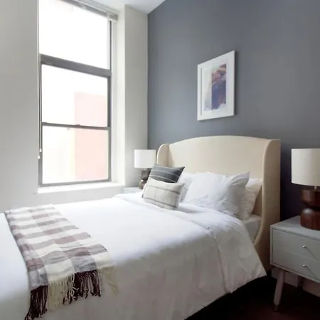 Apartment Airy Downtown Pet Friendly Boston