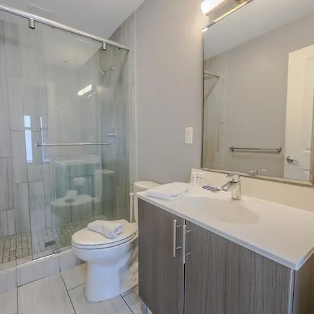 Apartment Luxury At 3br 2ba 200mbps Internet