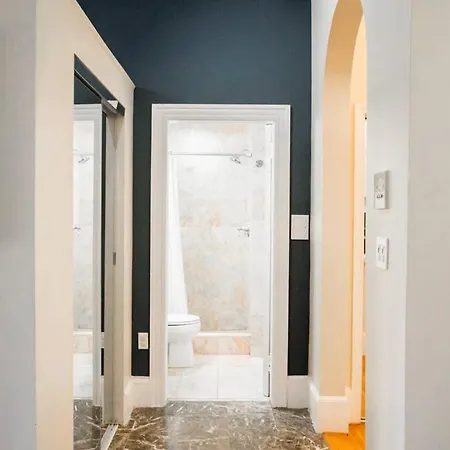 Classic Furnished 1br In Fenway In Brownstone Bldg Apartment Boston