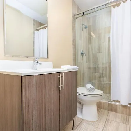 Designer Lux 4 Bed Loft Steps To The State House Apartment Boston