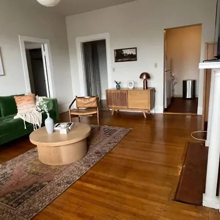 Apartment Cozy And Modern 1 Bedroom In Kenmore Sq Boston
