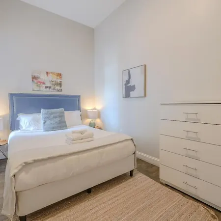 Apartment Lavish 3 Bed In Downtown Keyless Entry