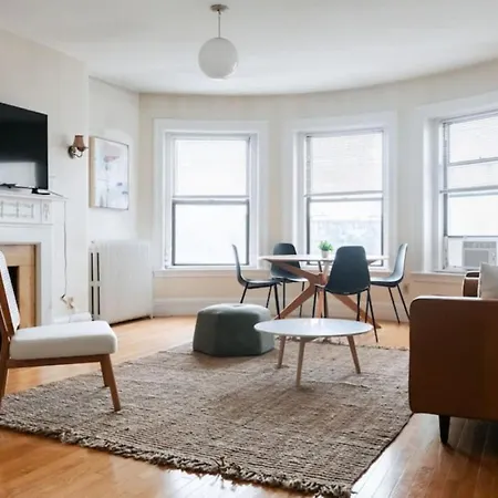 Stunning 1br Steps To Fenway Boston