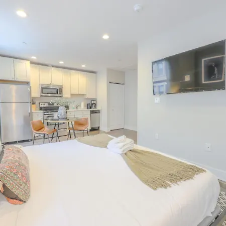 Sleek Fidi Close To Public Transit * Boston