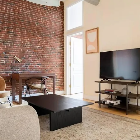 Apartment Beautiful 4br 2br Downtown Xing High Ceilings Boston