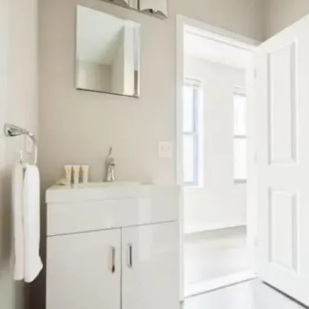 New And Lovely 1br In Fidi District With Keyless Entry Apartment