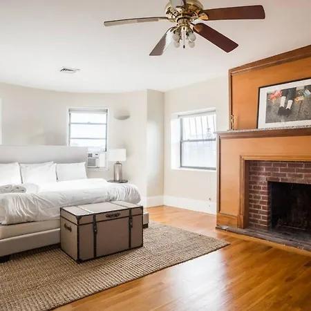 Apartment Luxury 4br 3ba In Fenway W Epic Roof Deck *