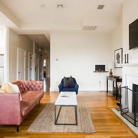 Apartment Luxury 4br 3ba In Fenway W Epic Roof Deck Boston