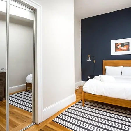 Luxury 4br 3ba In Fenway W Epic Roof Deck Apartment