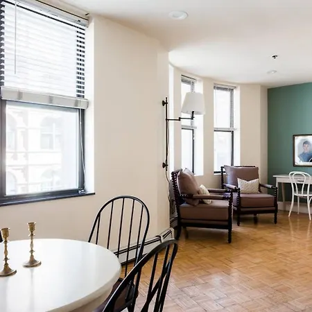 Apartment Awesome 2 Bed 1.5 Bath Downtown *