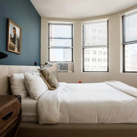 Apartment Exceptional 1br In Downtown *