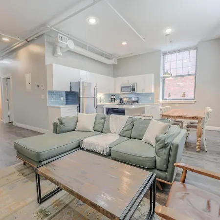 Lavishly Designed With Office Close To T Boston