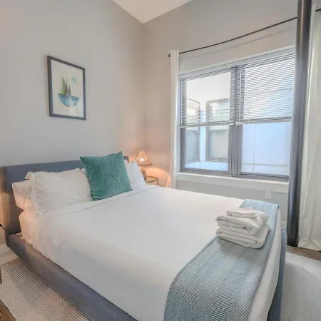 Unbeatable Location 4 Bed Loft Parking Optional * Boston
