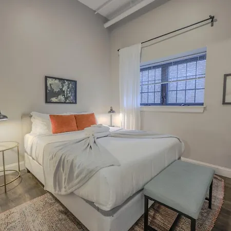 Centralized Downtown Location Onsite Parking Apartment