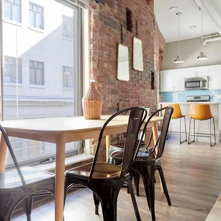 Spacious 4bed Loft Downtown Beacon Hill Apartment