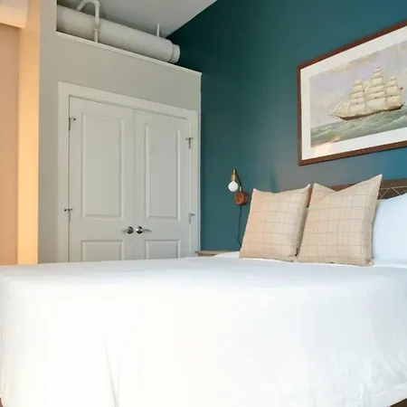 Apartment Spacious 4bed Loft Downtown Beacon Hill *