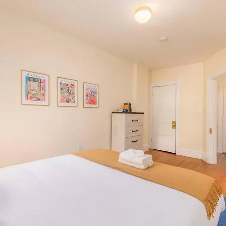 Apartment Wonderful Newbury 1 Bedroom Boston