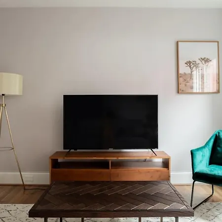 Comfy 1br Minutes To Common With 99 Walk Score Apartment Boston