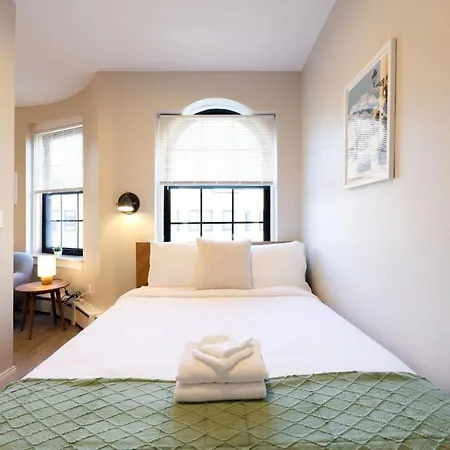 Spacious Prudential Area * Boston