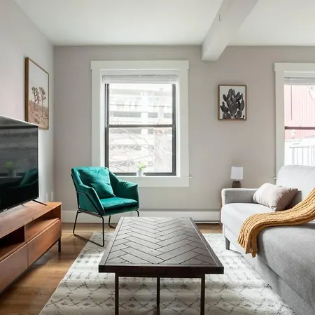 Comfy 1br Minutes To Common With 99 Walk Score Apartment Boston