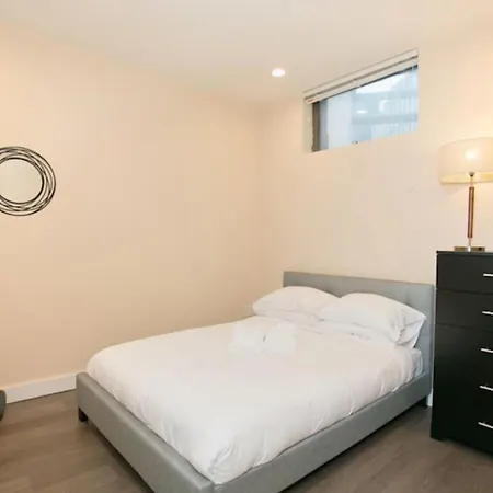 Apartment Newly Designed Loft - Fast Wifi - Pet Friendly *