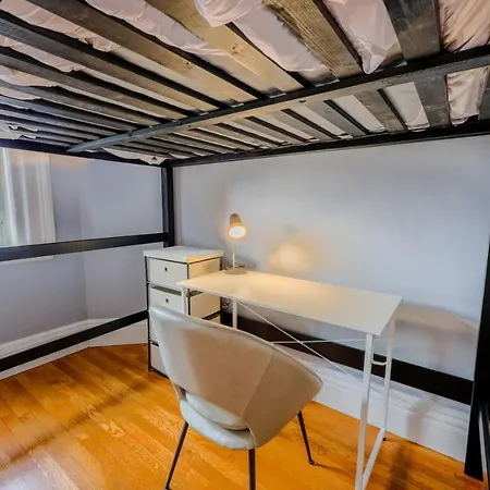 Spacious Back Bay 2br Apartment