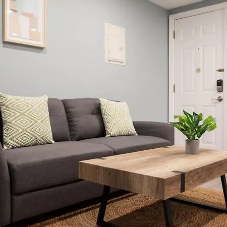 Wonderful Back Bay 1 Bed With Short Walk To Fenway Apartment