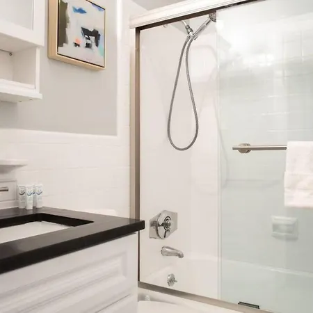 Wonderful Back Bay 1 Bed With Short Walk To Fenway Apartment Boston