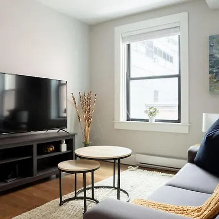Serene 1br With 99 Walkscore Fast Wifi And Smartlock Apartment