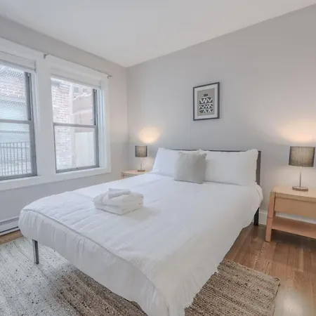 Apartment Chic 1 Bed Steps From Common Boston