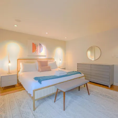 Luxurious Fenway 2br Penthouse With Roof Decks Apartment Boston