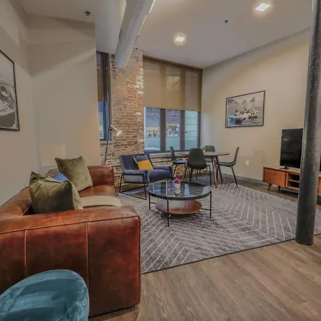 Apartment Classic And Chic 1 Bedroom Boston