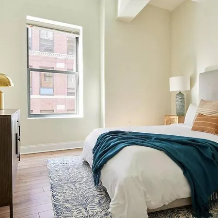 Lavish Fidi 2br 2ba Close To Everything Apartment *