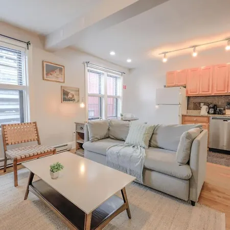 Chic 1 Bed Steps From Common * Boston
