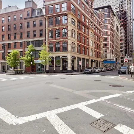 Financial District 1br Walk To Anything Apartment