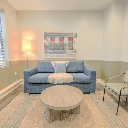 Financial District 1br Walk To Anything Apartment