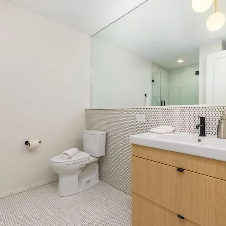Spacious Mission Hill Apartment Boston