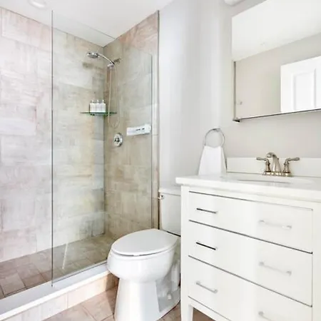 Comfy Financial District 1 Bed With Keyless Entry *