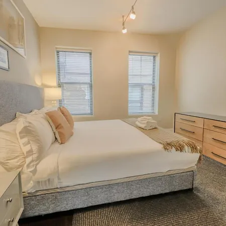 Gorgeous 2br In Financial District * Boston