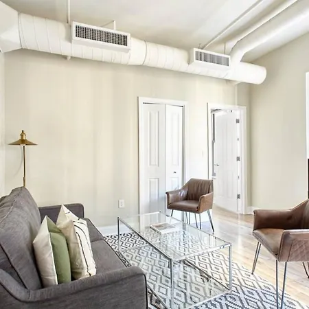 Fidi 2 Bedroom With Keyless Entry And Fully Furnished