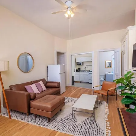 Cozy Back Bay 1 Bed 1 Bath Apartment